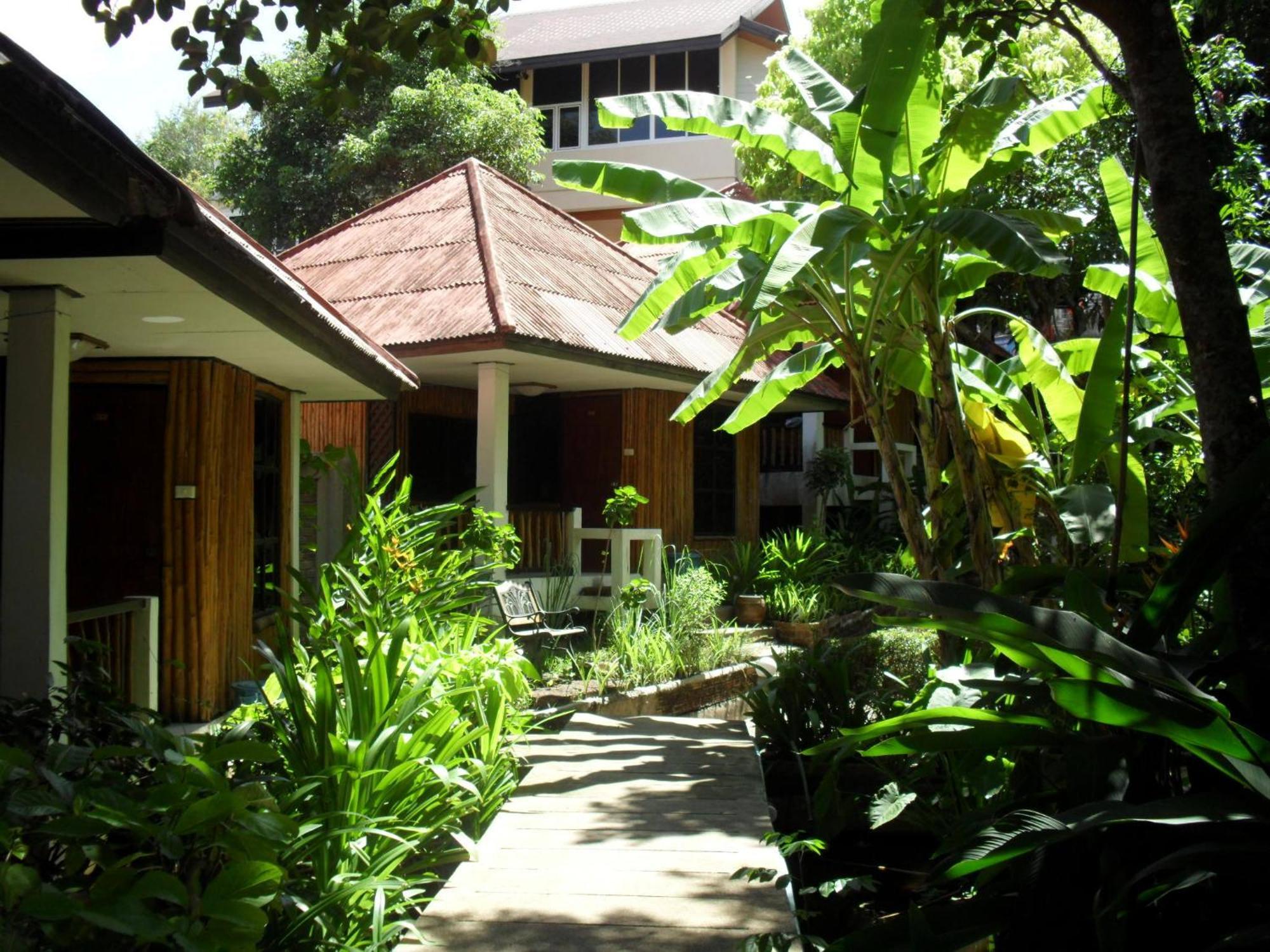 Sunrise Bungalow Hotel Lamai Beach  Exterior photo