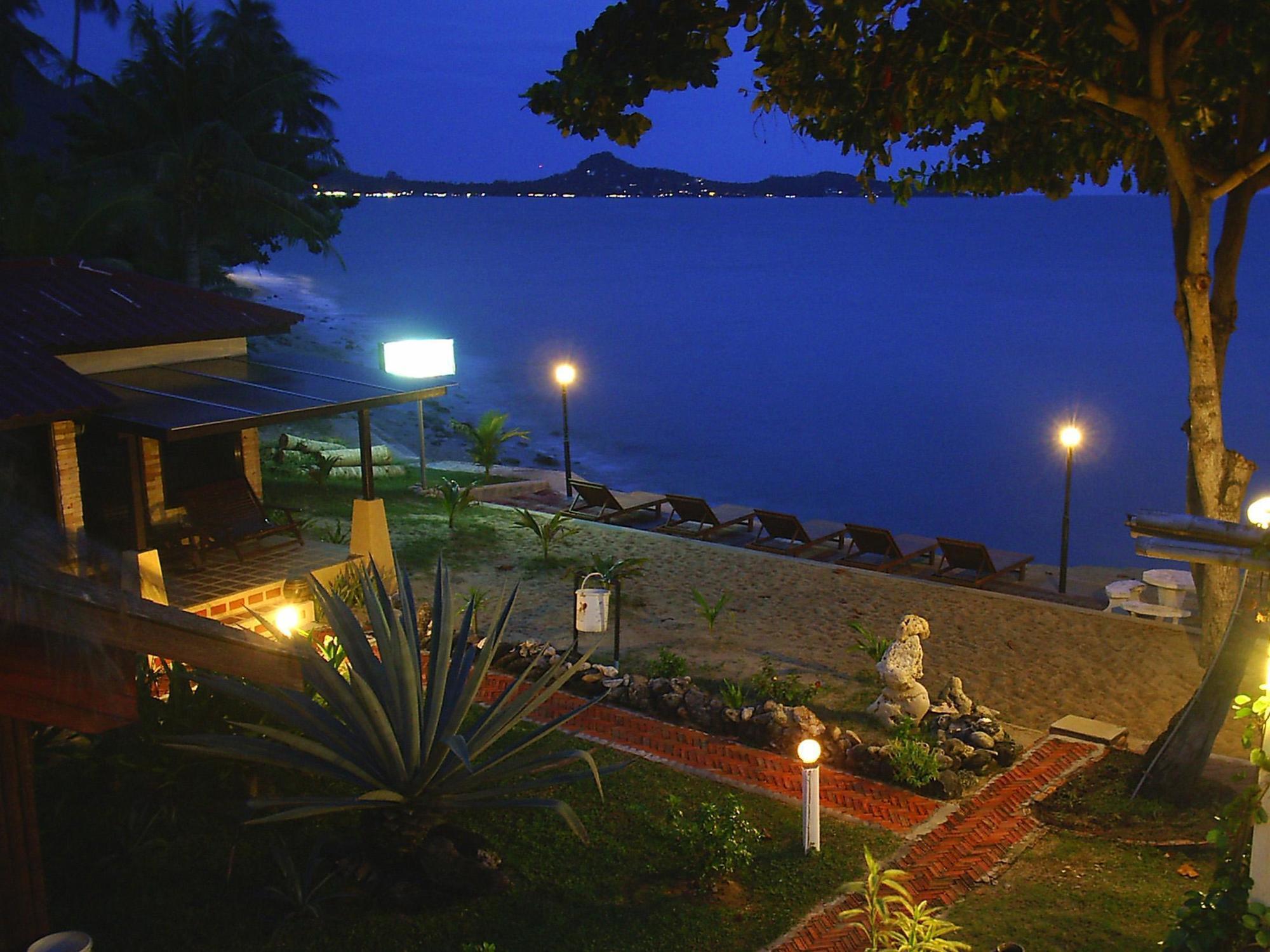 Sunrise Bungalow Hotel Lamai Beach  Exterior photo