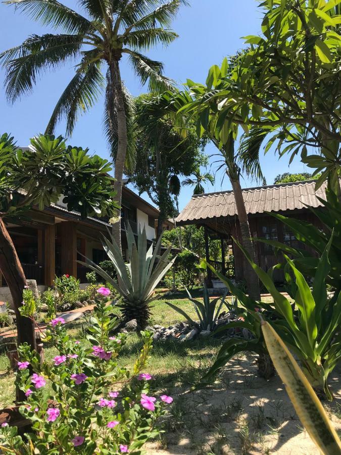 Sunrise Bungalow Hotel Lamai Beach  Exterior photo